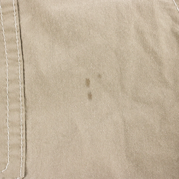 Kuhl Beige Hiking Cargo Shorts Men's Size 34 FLAWED