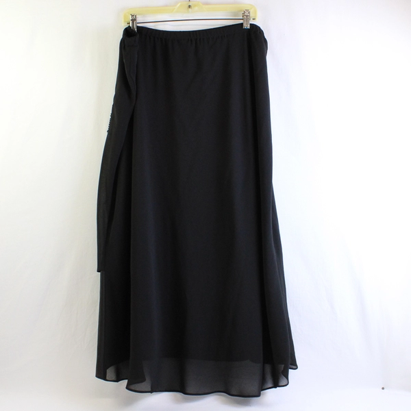 Unbranded Women's 24W Black Layered Skirt with Beaded Floral Detailing 