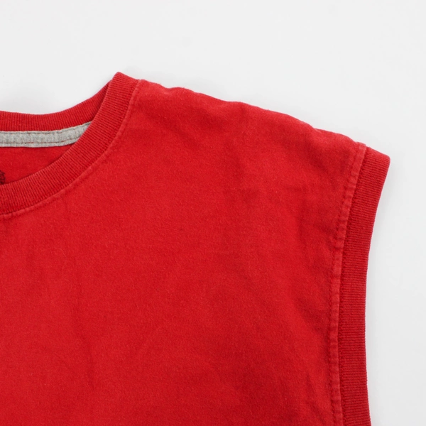 Vintage Fruit of the Loom Men's Red Muscle Sleeveless T-Shirt Size 2XL