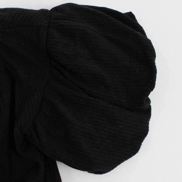 Love Fire Women’s Crop Top Size M Black Ribbed Pattern Scoop Neck Puff Sleeves