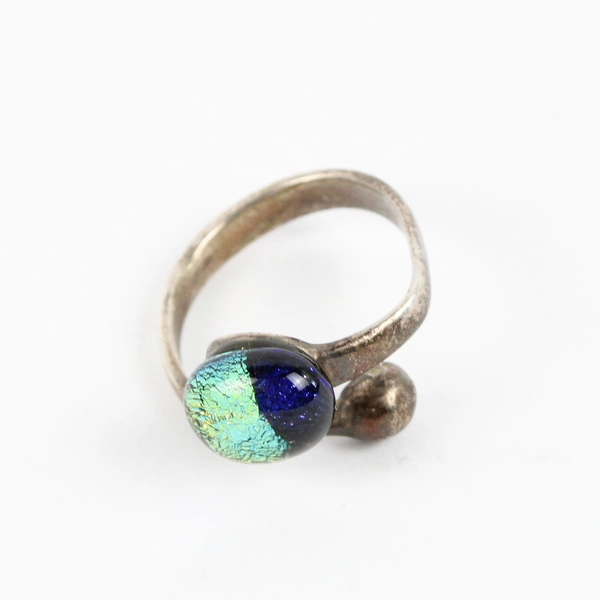 Silver Tone Metal and Art Glass Ring Size 5