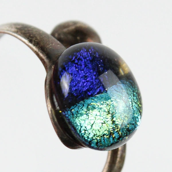 Silver Tone Metal and Art Glass Ring Size 5