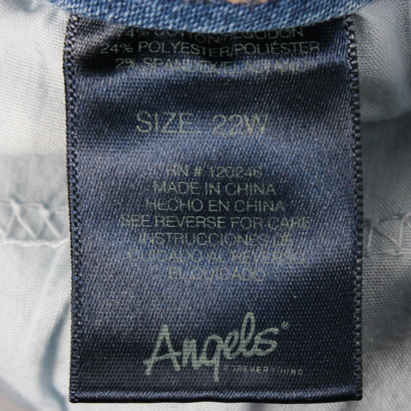 Angels Forever Young Women’s 22W Light Wash Tapered Leg Jeans