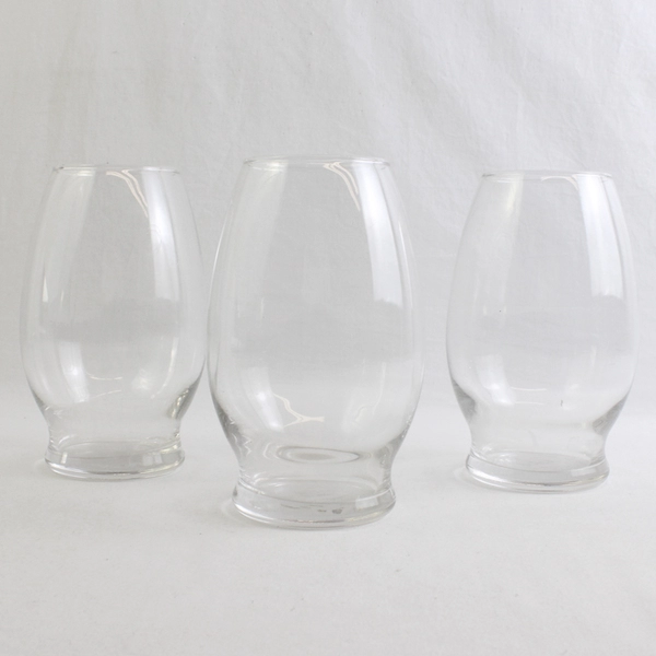 Lot Of 3 Matching Unbranded Tulip Shaped Clear Glass Vases 7.25" Tall