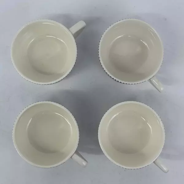 Set of 4 Royal China Currier & Ives Horse And Carriage Coffee Cups