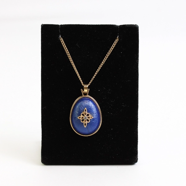 Vintage Avon Necklace Royal Impressions North Star Blue Gold Tone 18"