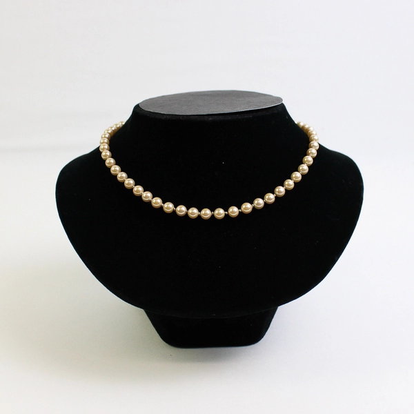 Vintage 15.5 Inch Artificial Pearl Choker Necklace