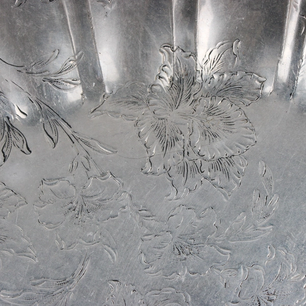 Vintage MCM Floral Aluminum Serving Bowl 11" x 13.5"