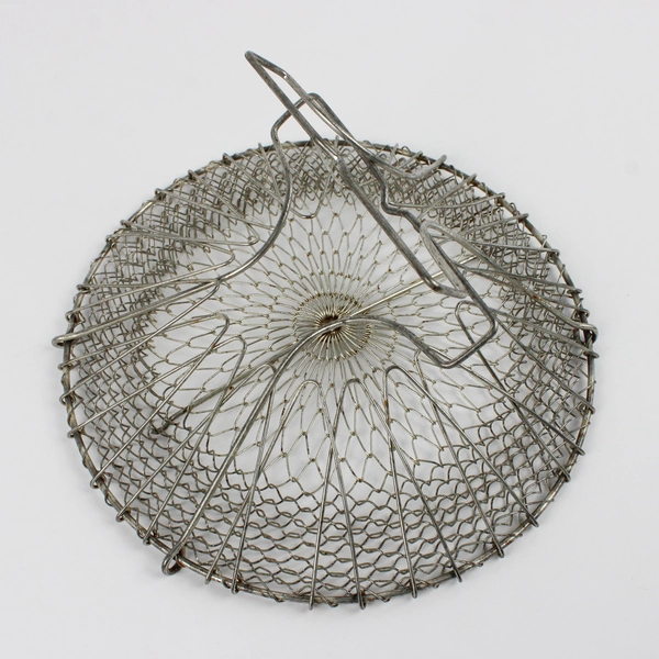 VTG Metal Wire Mesh Collapsible Steamer Basket 9"