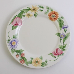 Pfaltzgraff Dahlia Pattern Ceramic Dinner Plate 11.25" Diameter