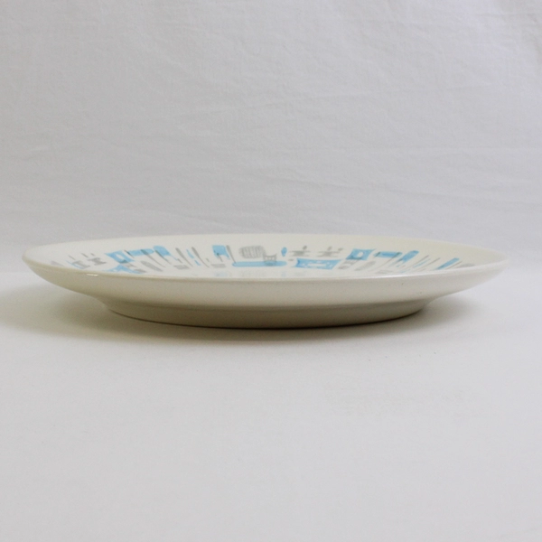 Royal (USA) Blue Heaven Pattern Ceramic Dinner Plate 10.25" Diameter