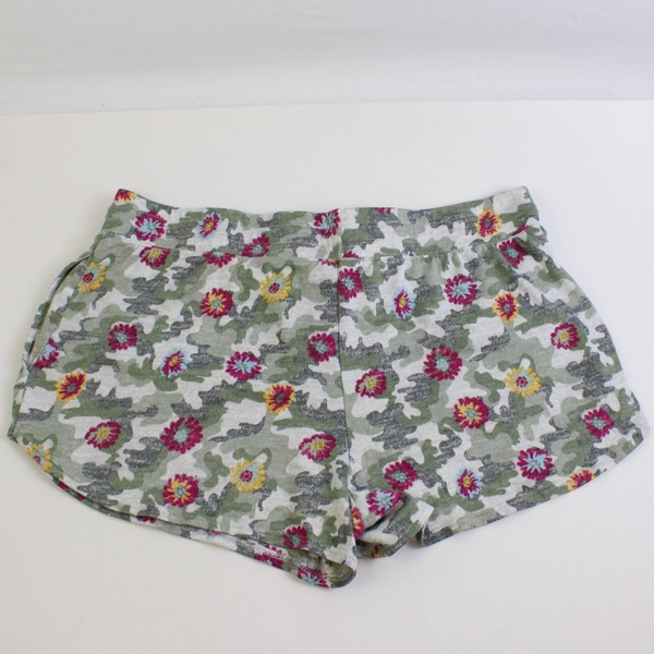 Secret Treasures Camo Floral Pattern Pajama Shorts Women's Size L (12-14)