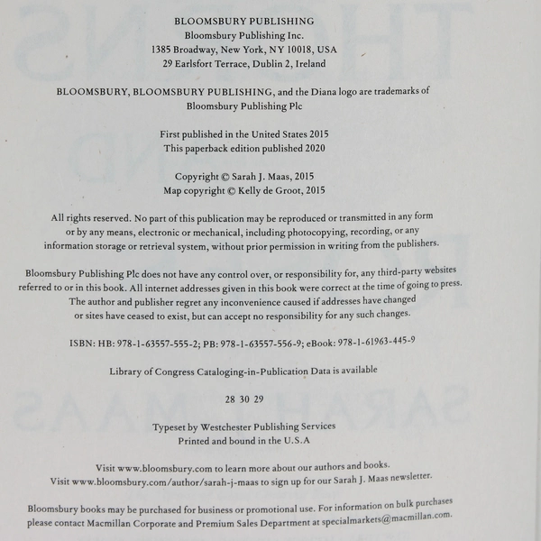 A Court of Thorns and Roses by Sarah J Maas 1st in The Series 2020 Paperback