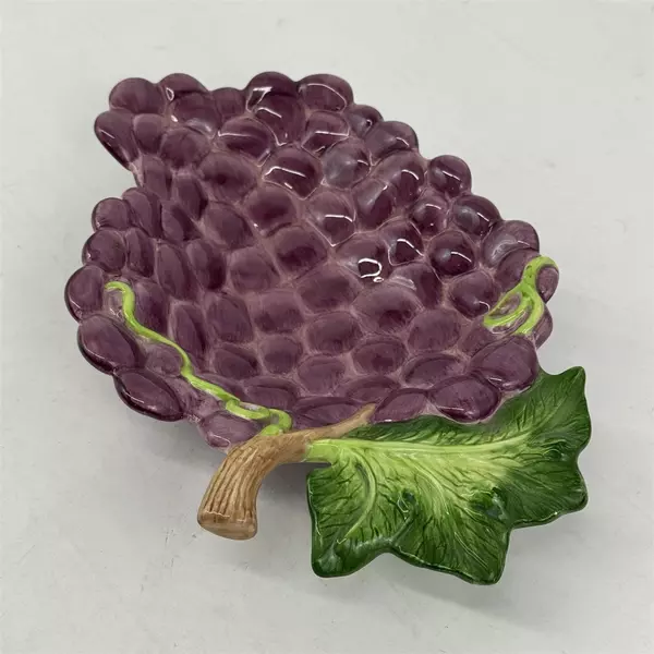 Vintage Fitz And Floyd Ceramic Purple Grape Cluster Catch All Serving Dish