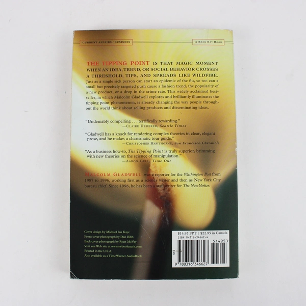 The Tipping Point Malcolm Gladwell Paperback Novel 2002 Back Bay Books
