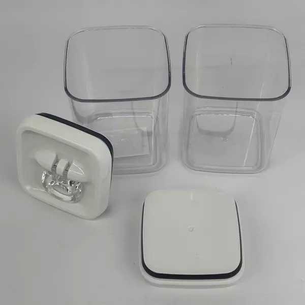 Lot of 2 Better Homes & Gardens BH40-044-099-06 Food Storage Jars Holds 7.5 Cups