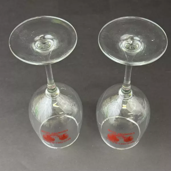 Set of 2 Michelbook Country Club Golf Red Tree Logo Wine Glasses 8" Tall