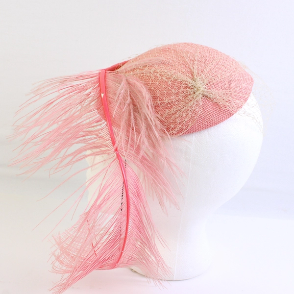VTG Pink Designer’s Touch Exclusive Pillbox Beige Fascinator’s Feather Straw Hat