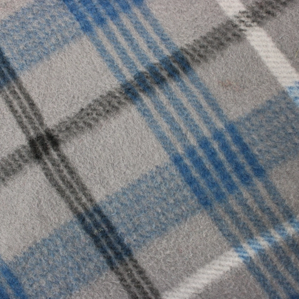 Walmart Mainstays Blue Plaid Fleece Throw Blanket 50" x 60" 100% Polyester