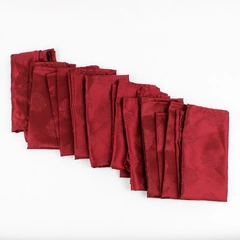 Lot Of 8 Matching Unbranded Square Red Burgundy Fabric Napkins 17.5" x 17.5"