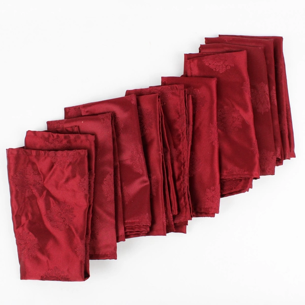 Lot Of 8 Matching Unbranded Square Red Burgundy Fabric Napkins 17.5" x 17.5"