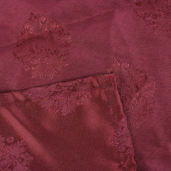 Lot Of 8 Matching Unbranded Square Red Burgundy Fabric Napkins 17.5" x 17.5"