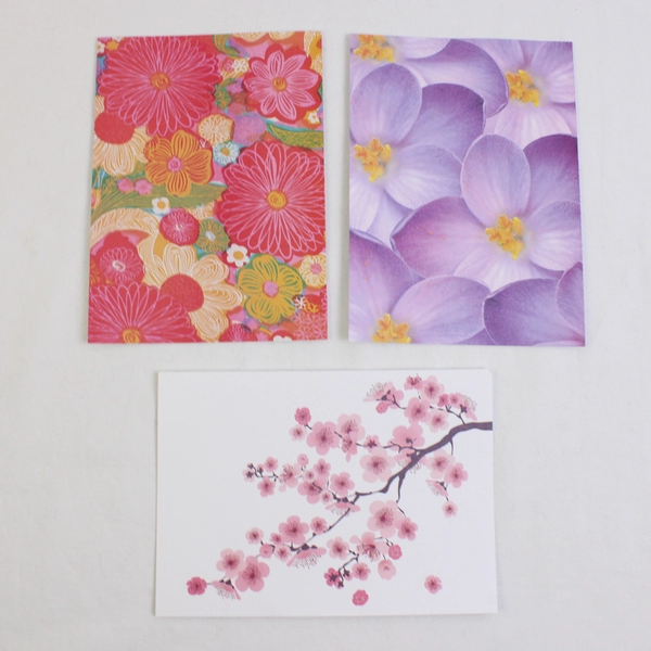 Lot of 5 Note Cards Bird and Floral Themes with Envelopes