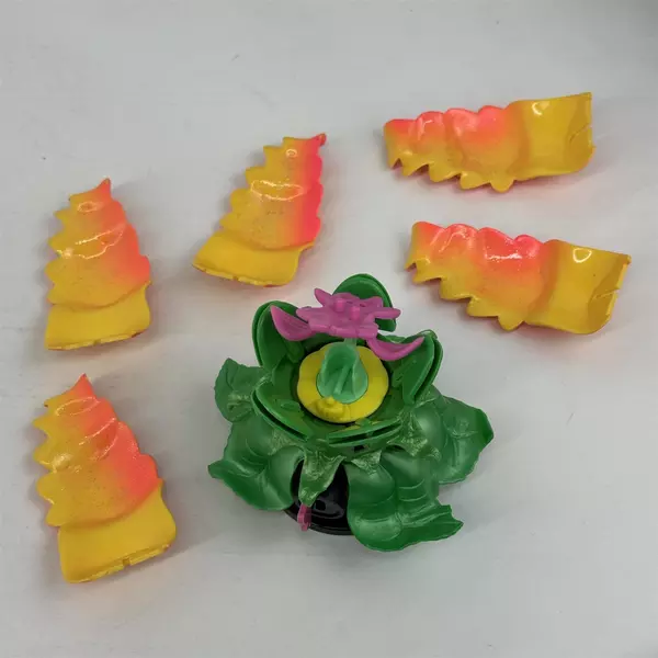 1993 Princess of the Flowers Tricia Birthday Party Doll Set No Doll Or Kitty