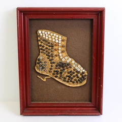 VTG Boot Pattern Illustration Button Art 1947-1951 Signed Daisey Satchwell