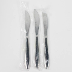 Lot Of 3 International Silver Simplicity (Stainless) Flatware Dinner Knives 9"
