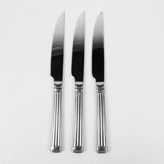 Lot Of 3 Reed & Barton Waverly Hall Pattern Steak Knives Serrated Stainless 9.5"
