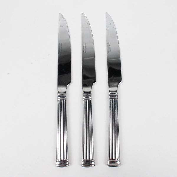 Lot Of 3 Reed & Barton Waverly Hall Pattern Steak Knives Serrated Stainless 9.5"