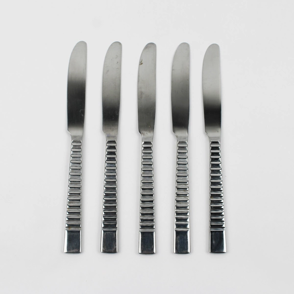 Lot Of 5 Libbey LYF5 (Stainless) Flatware Dinner Knives 8.75" Long