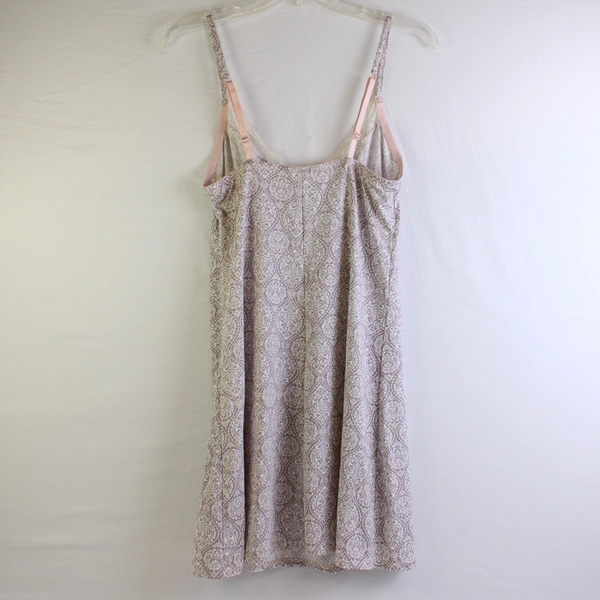 Marilyn Monroe Mauve and White Short Slip Lace and Bow Accent Women's Medium