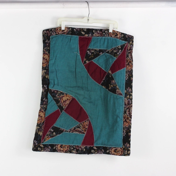 Tapestry Pillow Shams Pair, Vintage-style Quilted Design, 27"x 23"