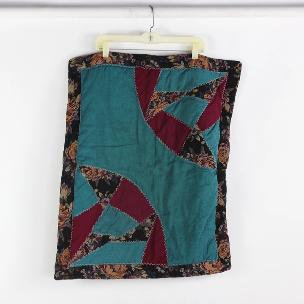 Tapestry Pillow Shams Pair, Vintage-style Quilted Design, 27"x 23"