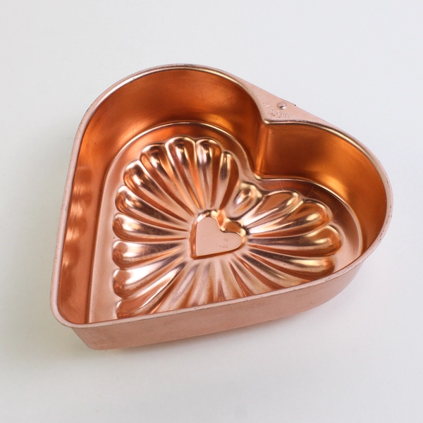 Lot of Heart Shaped Metal Mold Cake Pans, Copper Color 