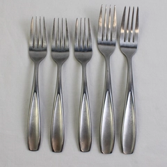 Lot Of 5 Cambridge Silver Aspen (Stainless) Flatware 3 Salad Fork 2 Dinner Fork