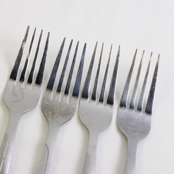 Lot Of 5 Cambridge Silver Asher-Sand (Stainless) Flatware 4 Dinner Forks 1 Spoon