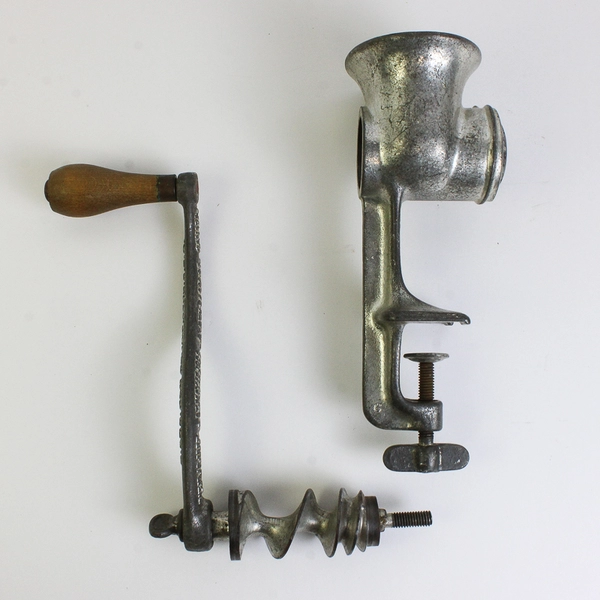 L F & Co. Universal No. 2 Food and Meat Chopper Grinder Latest Patent 1900