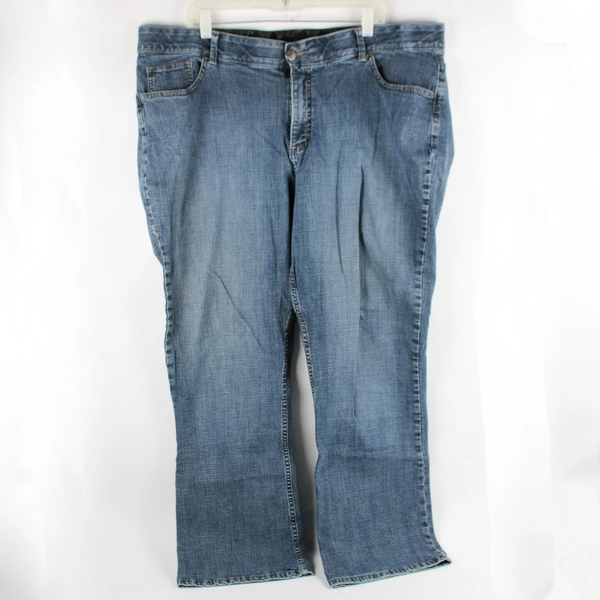 Lee Riders Women's 24W Medium Wash Midrise Bootcut Jeans 