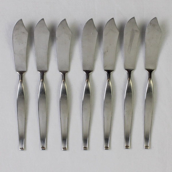 Lot of 7 Noritake Fantasy Butter Knives Flatware 18/8 Stainless Steel 