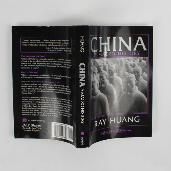 China A Macro History by Ray Huang A Turn of the Century Edition 1997 PB