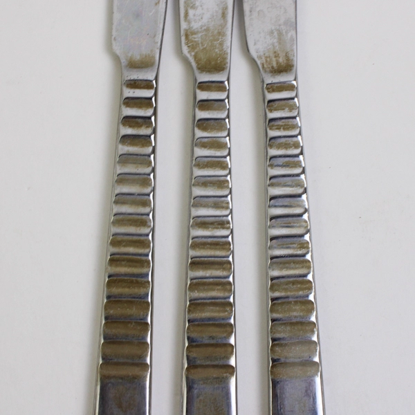 Lot Of 7 Libbey LYF5 (Stainless) Flatware Dinner Knives 8.75" Long