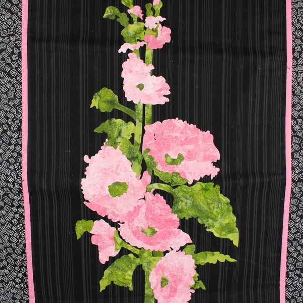 Beautiful Handmade Wall Hanging Quilt  22"X30" Black with Pink Flowers