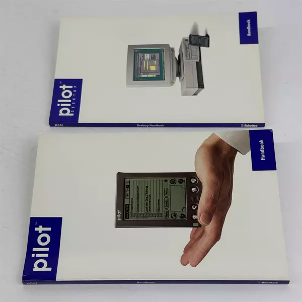 1996 US Robotics Pilot Desktop Computer And Palm Pilot Handbooks