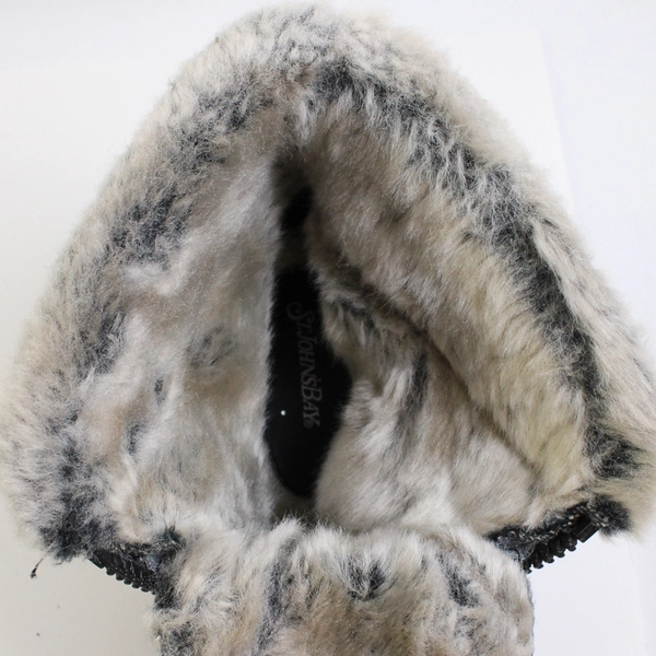 St. John's Bay Faux Leather Ankle Boots 1.5" Heel Women's Size 8M