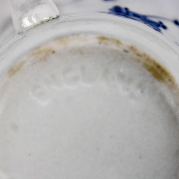 Set of 4 Myott Staffordshire Finlandia Ceramic Flat Cups