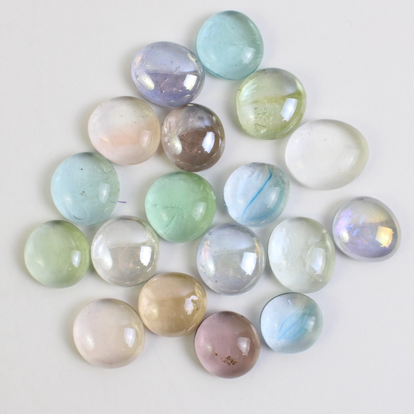 Lot Of 468 Unbranded Aquarium Glass Stones Pebble Shaped Iridescent Clear/Green