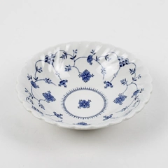 Myott Staffordshire Finlandia Scallop Edge Ceramic Coupe Cereal Bowl 6 1/4"